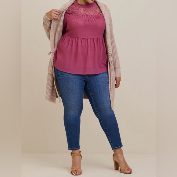 Torrid Women’s Chiffon over Lace Rose Pink top SZ 0/12/L - Picture 4 of 16